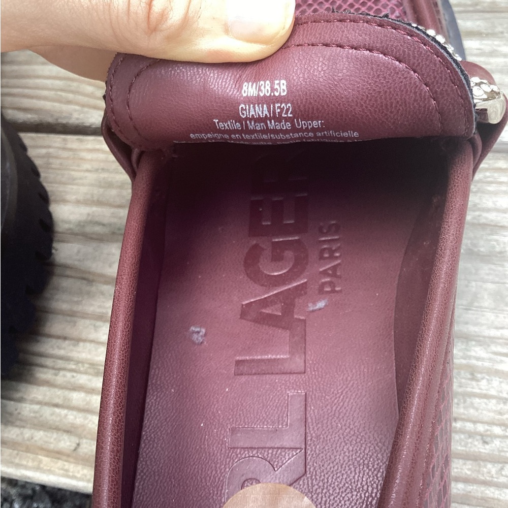 Karl Lagerfeld Burgundy Snake-Embossed Loafers with Silver Chain - Picture 7 of 7